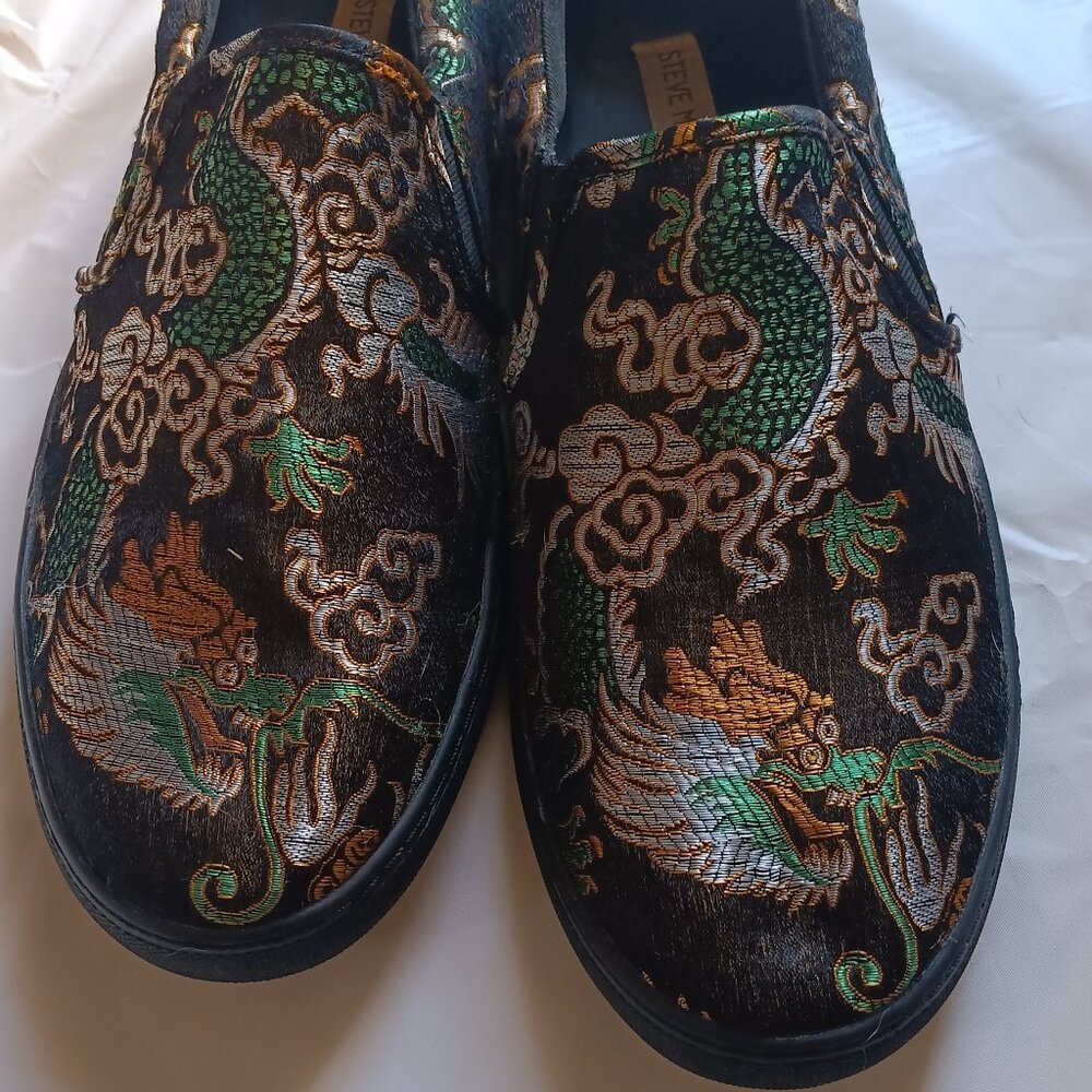 dragon shoes shiny Y2K mens 12 green black steve madden shoes casual slip ons